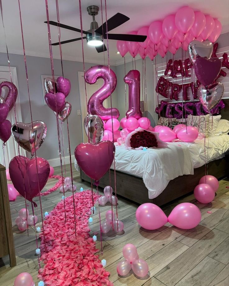 Royal Purposal decor