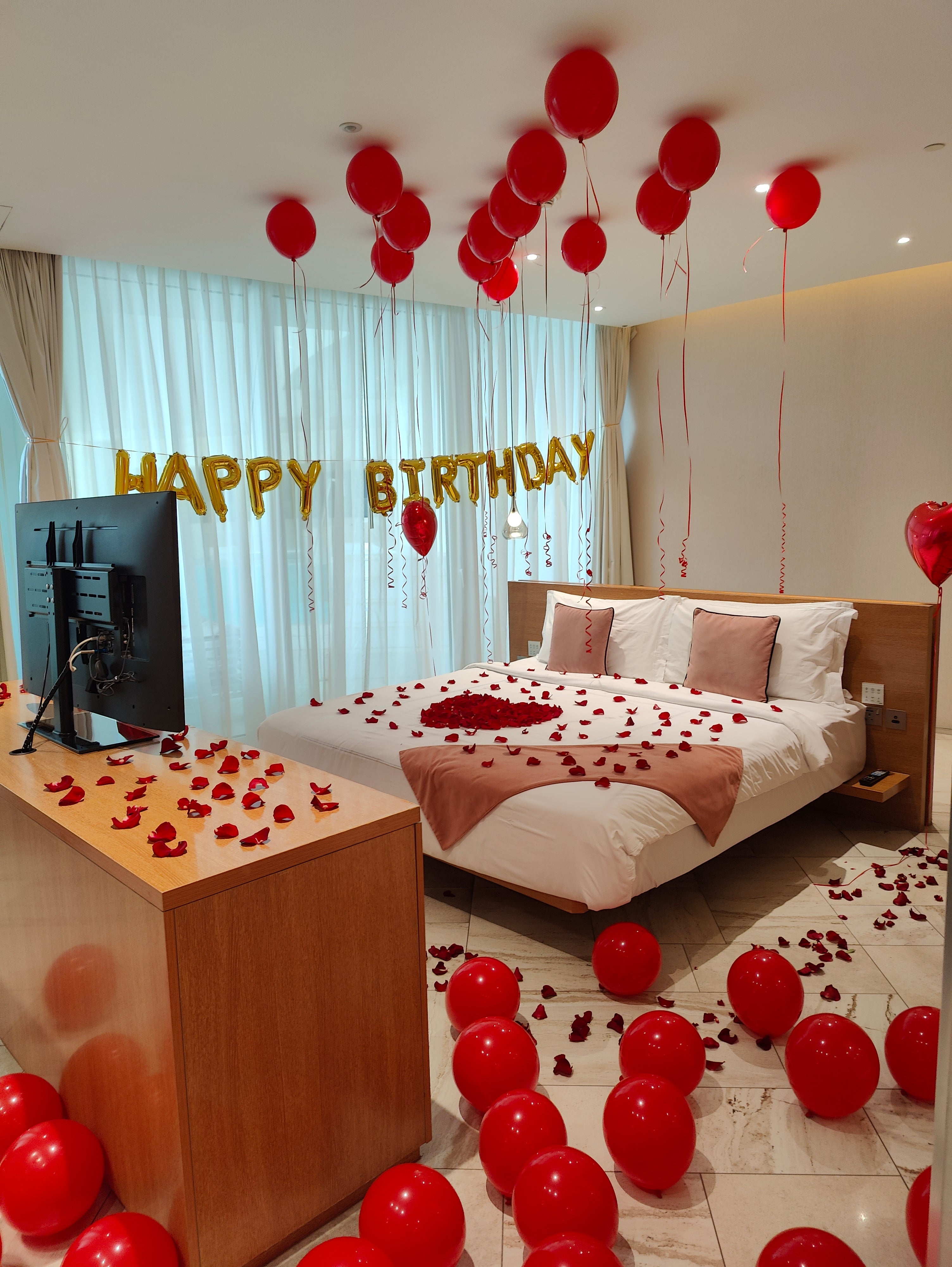 Sweet Beginnings Decor