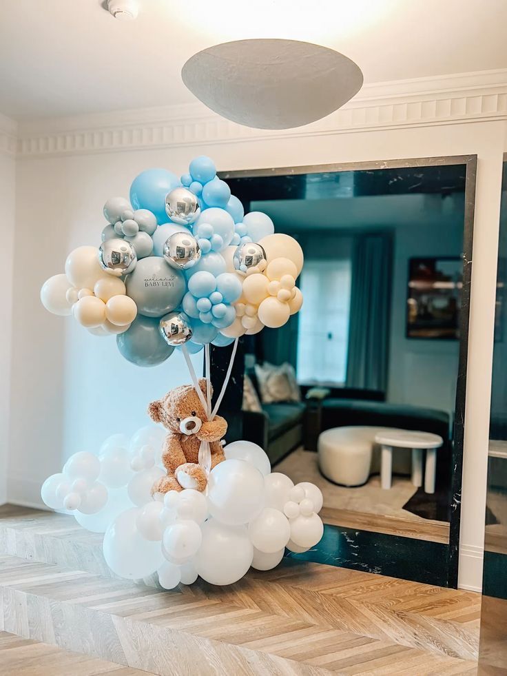 Teddy in clouds